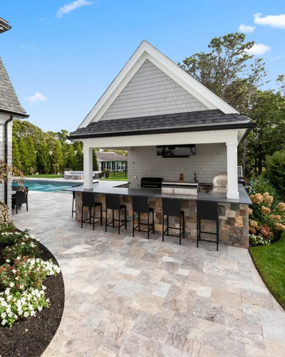 Roberts completed outdoor living project